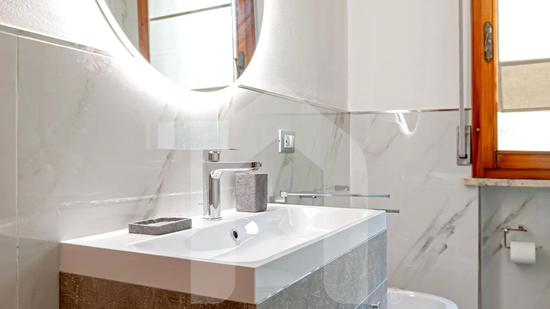 Homiday- Cozy House- Ospedale Aeroporto Apartment Pisa Italy